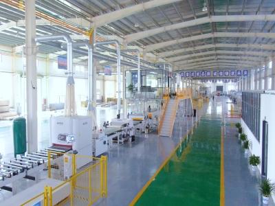 外墻保溫裝飾一體化系統(tǒng)生產(chǎn)線：高效節(jié)能、智能環(huán)保的建筑生產(chǎn)利器