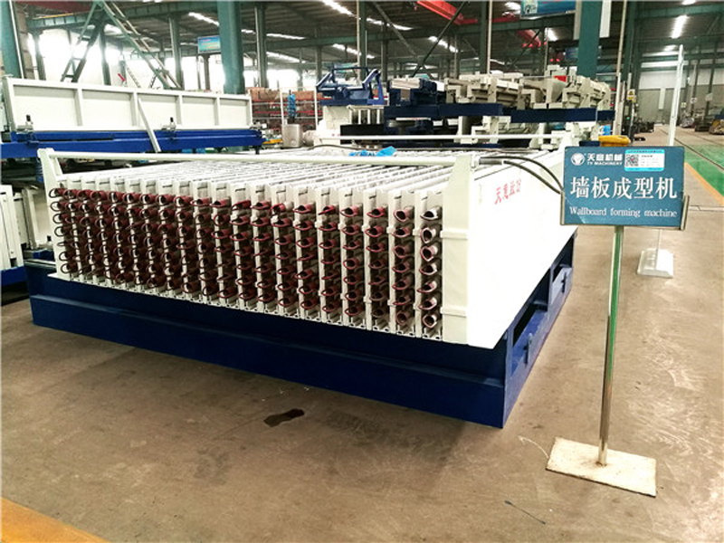 全自動墻板機產(chǎn)量高，一機多用